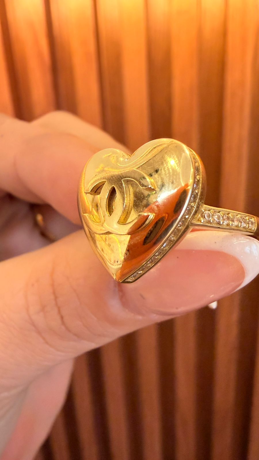 ANILLO CHANNEL REDONDO 14K 3.8G